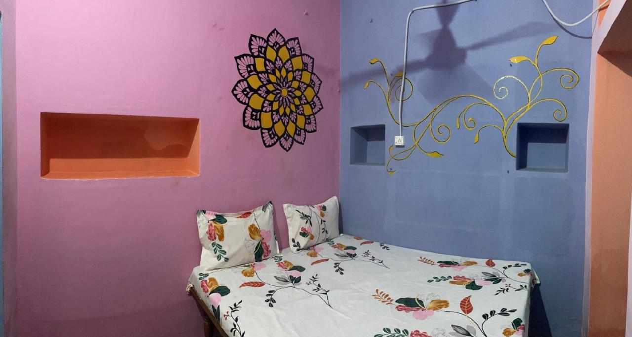 Indra Paying Guest House 瓦拉纳西 外观 照片