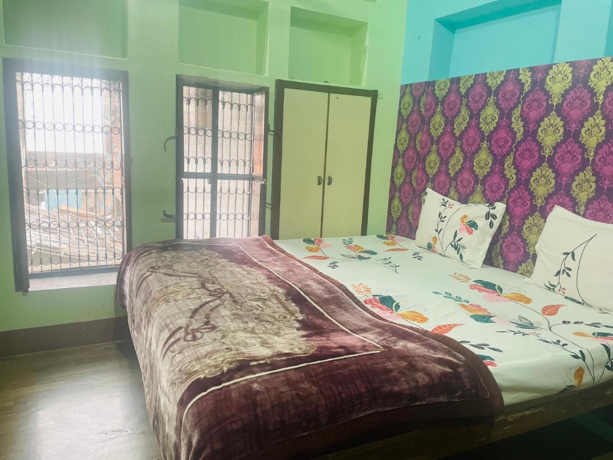 Indra Paying Guest House 瓦拉纳西 外观 照片